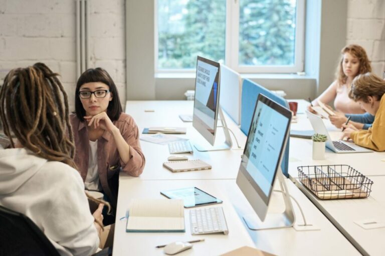 Viata personala iti influenteaza evolutia in cadrul unui curs de programare? De asta depinde succesul tau!