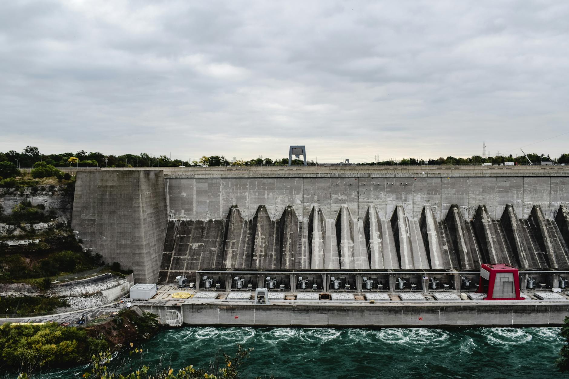 energymag-S2 Energy Magazine Romania: Cum Să Găsești un Furnizor de Energie Potrivit